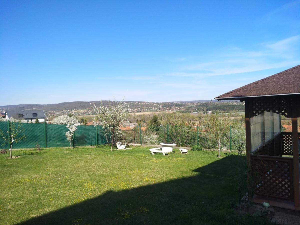 Manor Villa Heviz Bagian luar foto